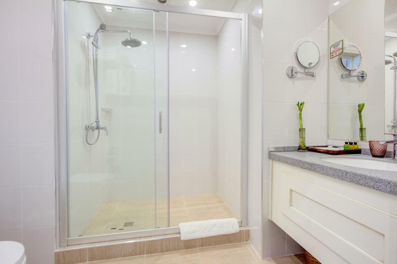 Garden Hotel & Spa Bishkek Luaran gambar