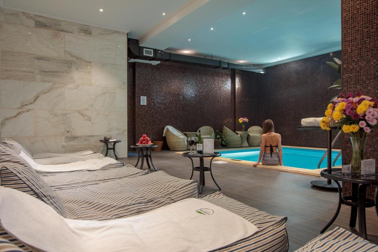 Garden Hotel & Spa Bishkek Luaran gambar