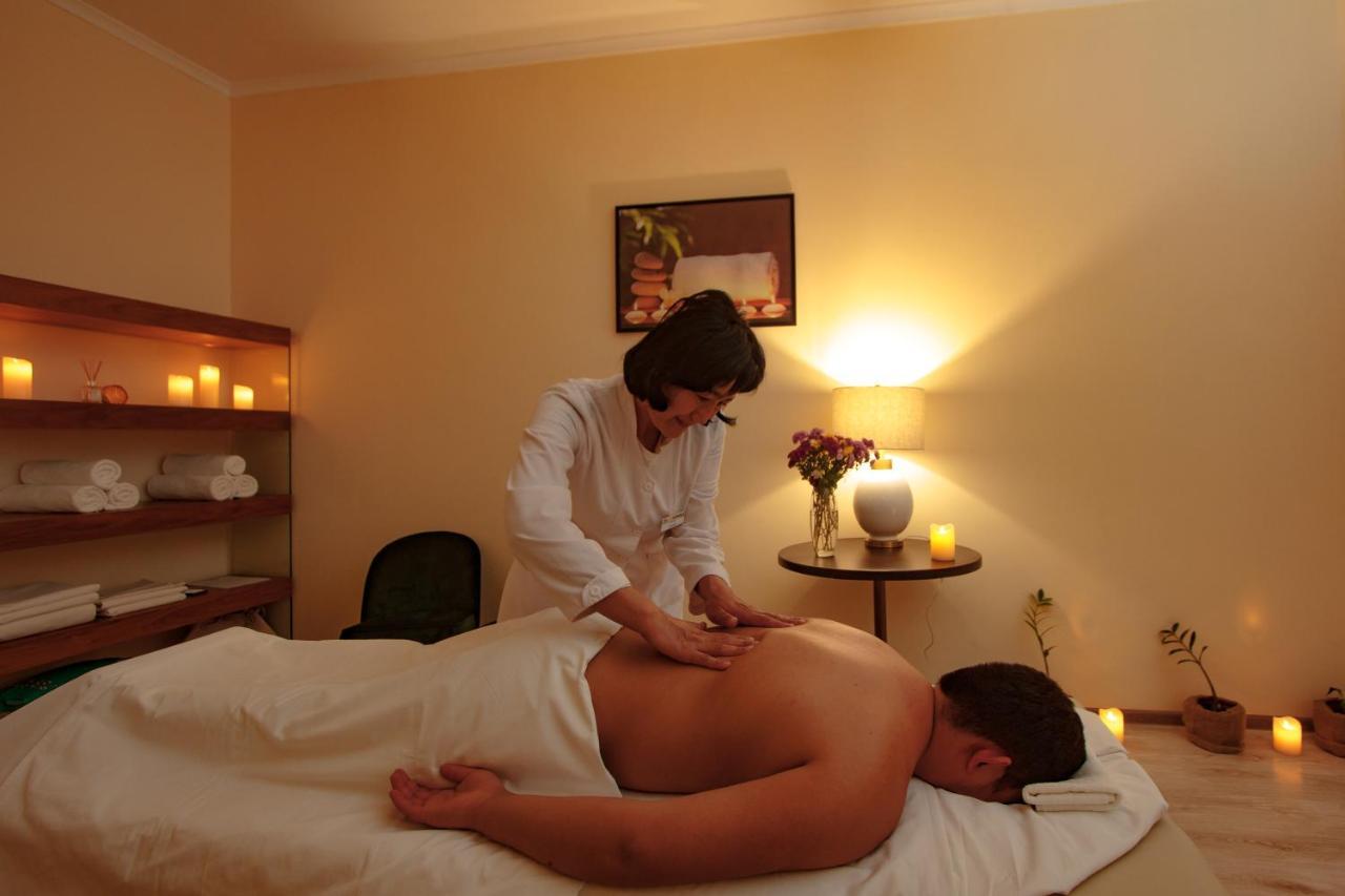 Garden Hotel & Spa Bishkek Luaran gambar